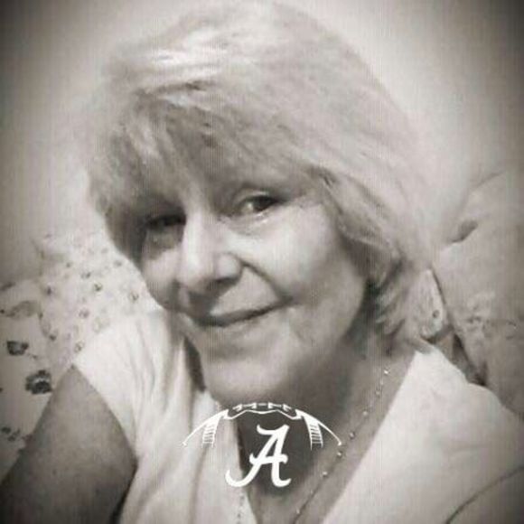 Meet your Posher, Debbie - Picture 1 of 1